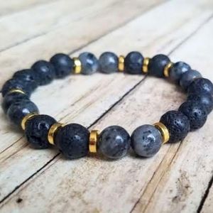 7" Black Labradorite Diffuser Bracelet